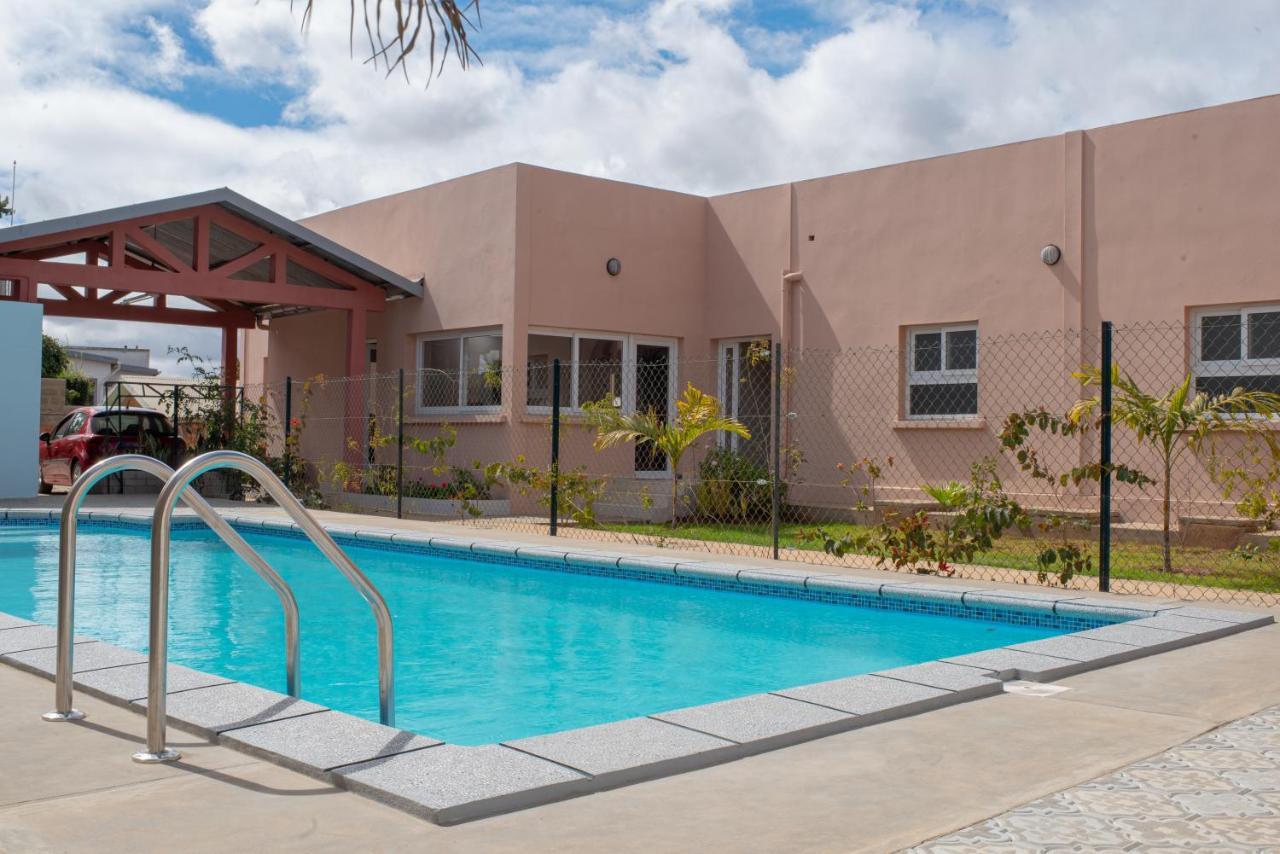 Somptua Garden Apartment Ivato  Exterior photo